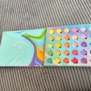 Bepholan Multicolor Eyeshadow Palette - Bright Greens, Pinks & Purples